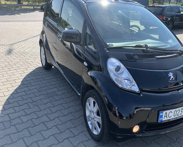Чорний Пежо iOн, об'ємом двигуна 0 л та пробігом 92 тис. км за 3950 $, фото 2 на Automoto.ua