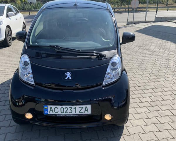Чорний Пежо iOн, об'ємом двигуна 0 л та пробігом 92 тис. км за 3950 $, фото 1 на Automoto.ua