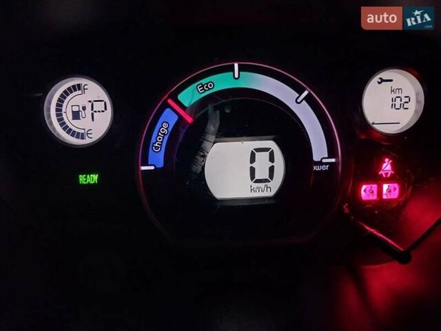 Черный Пежо иOн, объемом двигателя 0 л и пробегом 137 тыс. км за 4700 $, фото 32 на Automoto.ua