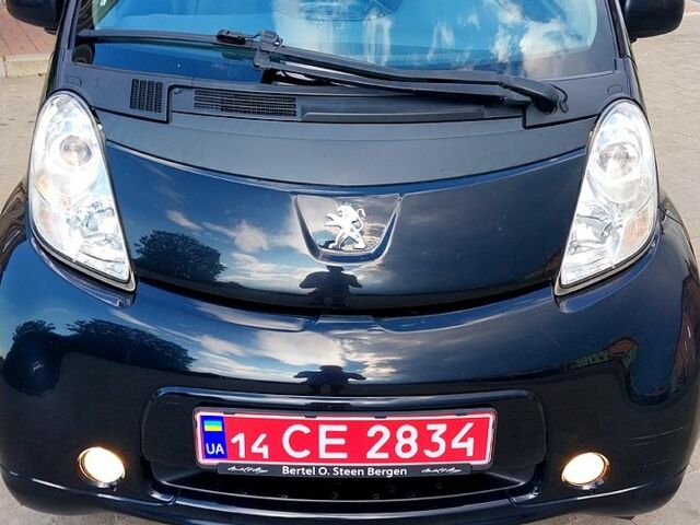 Черный Пежо иOн, объемом двигателя 47 л и пробегом 137 тыс. км за 4700 $, фото 5 на Automoto.ua