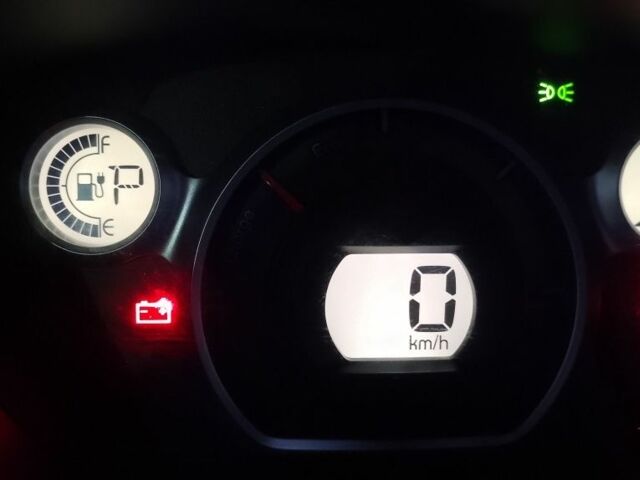 Чорний Пежо iOн, об'ємом двигуна 0 л та пробігом 80 тис. км за 5300 $, фото 9 на Automoto.ua