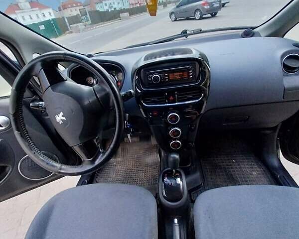 Черный Пежо иOн, объемом двигателя 0 л и пробегом 137 тыс. км за 4700 $, фото 40 на Automoto.ua