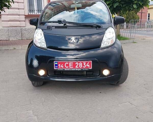 Черный Пежо иOн, объемом двигателя 0 л и пробегом 137 тыс. км за 4700 $, фото 1 на Automoto.ua