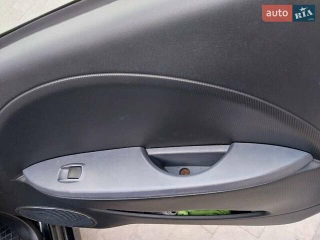 Черный Пежо иOн, объемом двигателя 0 л и пробегом 137 тыс. км за 4700 $, фото 68 на Automoto.ua