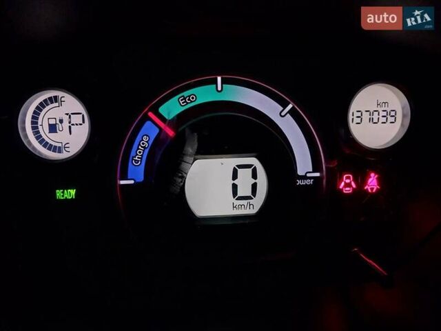 Черный Пежо иOн, объемом двигателя 0 л и пробегом 137 тыс. км за 4700 $, фото 69 на Automoto.ua