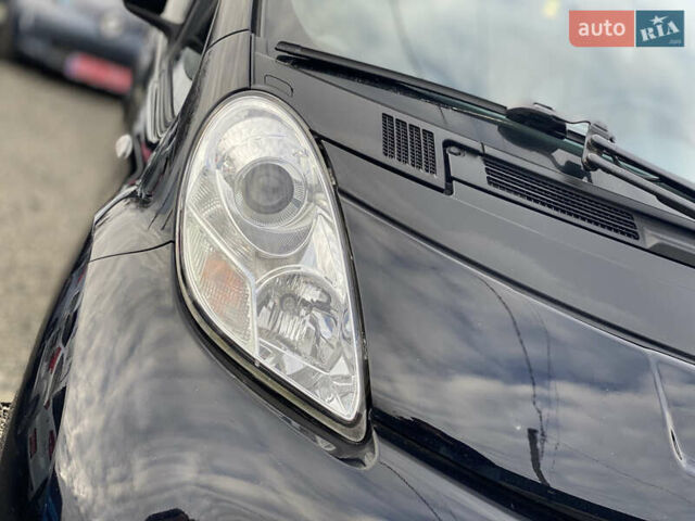 Черный Пежо иOн, объемом двигателя 0 л и пробегом 109 тыс. км за 4599 $, фото 44 на Automoto.ua