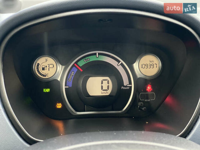 Черный Пежо иOн, объемом двигателя 0 л и пробегом 109 тыс. км за 4599 $, фото 13 на Automoto.ua