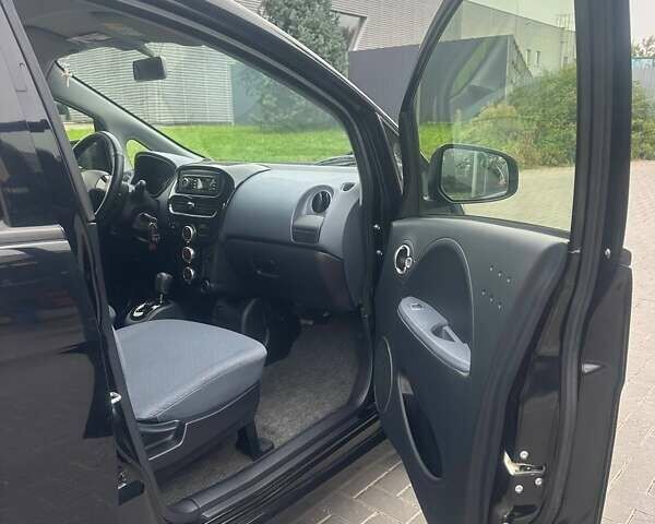 Черный Пежо иOн, объемом двигателя 0 л и пробегом 69 тыс. км за 5600 $, фото 8 на Automoto.ua