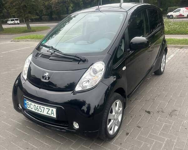 Черный Пежо иOн, объемом двигателя 0 л и пробегом 69 тыс. км за 5600 $, фото 2 на Automoto.ua