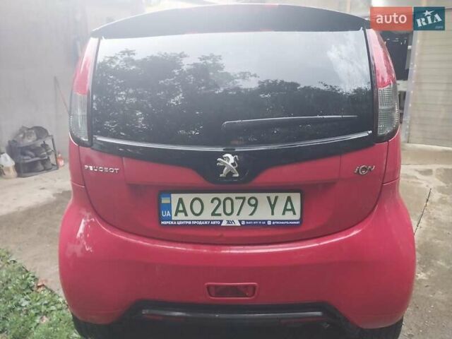 Червоний Пежо iOн, об'ємом двигуна 0 л та пробігом 92 тис. км за 4900 $, фото 1 на Automoto.ua