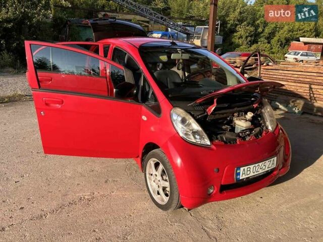 Красный Пежо иOн, объемом двигателя 0 л и пробегом 102 тыс. км за 6000 $, фото 12 на Automoto.ua