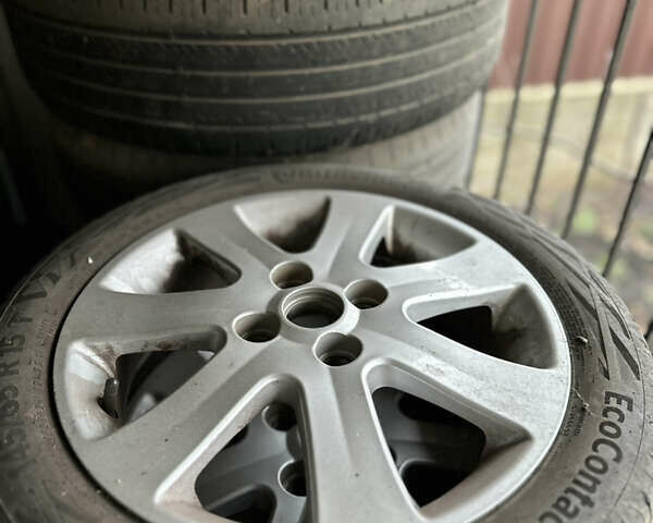 Червоний Пежо iOн, об'ємом двигуна 0 л та пробігом 141 тис. км за 4350 $, фото 25 на Automoto.ua