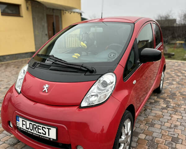 Червоний Пежо iOн, об'ємом двигуна 0 л та пробігом 141 тис. км за 4350 $, фото 2 на Automoto.ua