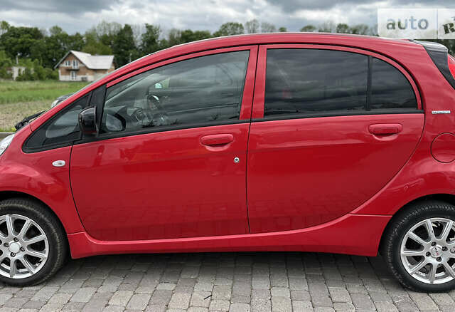 Червоний Пежо iOн, об'ємом двигуна 0 л та пробігом 128 тис. км за 3990 $, фото 5 на Automoto.ua