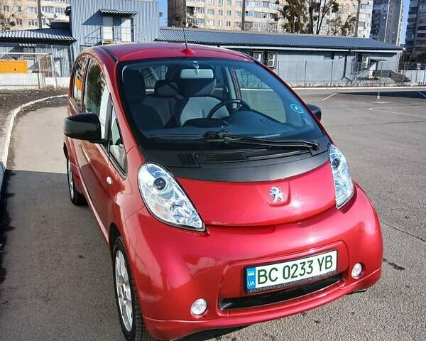 Червоний Пежо iOн, об'ємом двигуна 0 л та пробігом 82 тис. км за 4830 $, фото 3 на Automoto.ua
