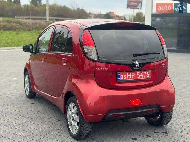 Красный Пежо иOн, объемом двигателя 0 л и пробегом 144 тыс. км за 3990 $, фото 2 на Automoto.ua