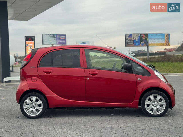 Красный Пежо иOн, объемом двигателя 0 л и пробегом 144 тыс. км за 3990 $, фото 10 на Automoto.ua