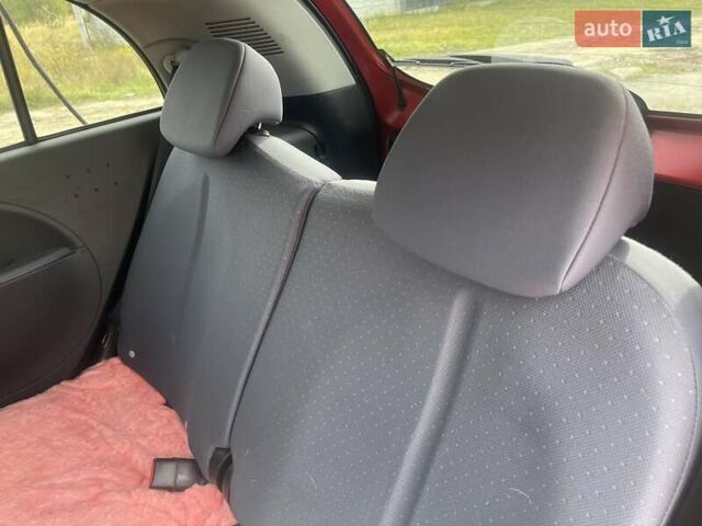 Красный Пежо иOн, объемом двигателя 0 л и пробегом 53 тыс. км за 6500 $, фото 7 на Automoto.ua