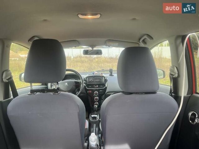 Красный Пежо иOн, объемом двигателя 0 л и пробегом 53 тыс. км за 6500 $, фото 1 на Automoto.ua