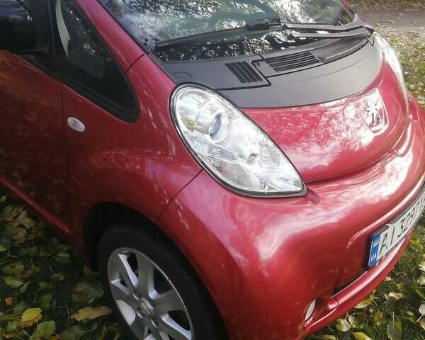 Красный Пежо иOн, объемом двигателя 0 л и пробегом 80 тыс. км за 4900 $, фото 5 на Automoto.ua