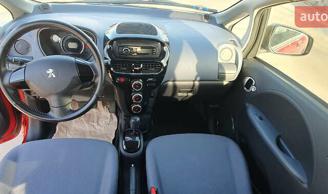 Красный Пежо иOн, объемом двигателя 0 л и пробегом 50 тыс. км за 5500 $, фото 10 на Automoto.ua