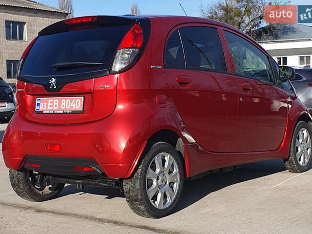 Красный Пежо иOн, объемом двигателя 0 л и пробегом 50 тыс. км за 5500 $, фото 2 на Automoto.ua
