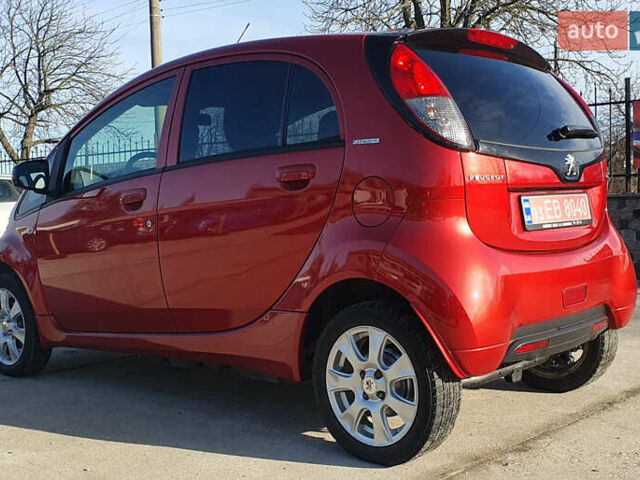Красный Пежо иOн, объемом двигателя 0 л и пробегом 50 тыс. км за 5500 $, фото 1 на Automoto.ua