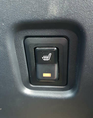 Красный Пежо иOн, объемом двигателя 0 л и пробегом 50 тыс. км за 5500 $, фото 17 на Automoto.ua