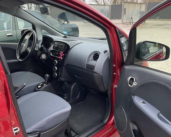 Червоний Пежо iOн, об'ємом двигуна 0 л та пробігом 35 тис. км за 8000 $, фото 11 на Automoto.ua