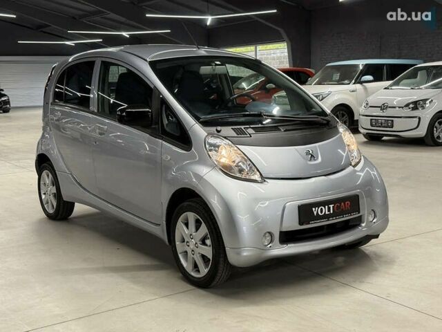 Пежо иOн, объемом двигателя 0 л и пробегом 99 тыс. км за 4000 $, фото 12 на Automoto.ua