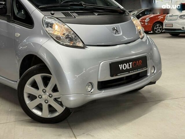 Пежо иOн, объемом двигателя 0 л и пробегом 99 тыс. км за 4000 $, фото 3 на Automoto.ua