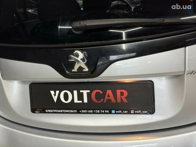 Пежо иOн, объемом двигателя 0 л и пробегом 99 тыс. км за 4000 $, фото 25 на Automoto.ua