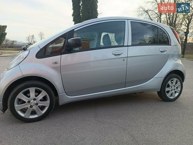 Пежо iOн, об'ємом двигуна 0 л та пробігом 64 тис. км за 5100 $, фото 8 на Automoto.ua