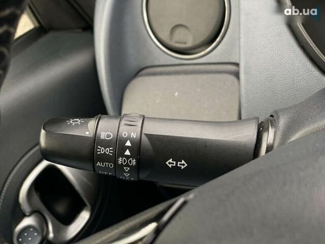 Пежо iOн, об'ємом двигуна 0 л та пробігом 78 тис. км за 4400 $, фото 24 на Automoto.ua