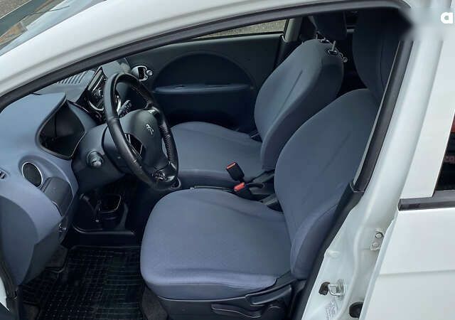 Пежо iOн, об'ємом двигуна 0 л та пробігом 78 тис. км за 4400 $, фото 23 на Automoto.ua