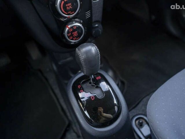 Пежо иOн, объемом двигателя 0 л и пробегом 29 тыс. км за 6500 $, фото 19 на Automoto.ua