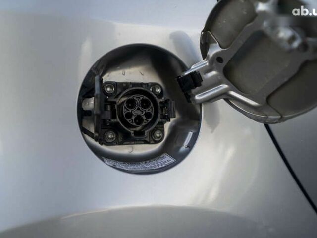 Пежо иOн, объемом двигателя 0 л и пробегом 29 тыс. км за 6500 $, фото 12 на Automoto.ua