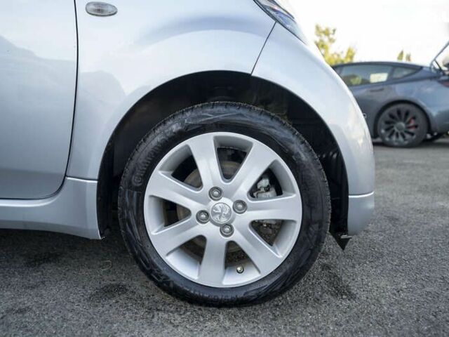 Пежо иOн, объемом двигателя 0 л и пробегом 29 тыс. км за 6500 $, фото 5 на Automoto.ua