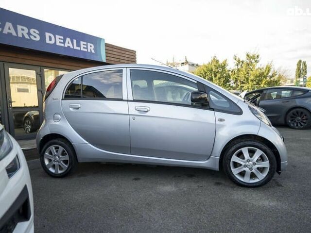 Пежо иOн, объемом двигателя 0 л и пробегом 29 тыс. км за 6500 $, фото 4 на Automoto.ua