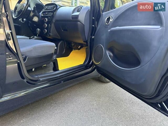 Пежо иOн, объемом двигателя 0 л и пробегом 80 тыс. км за 6000 $, фото 2 на Automoto.ua