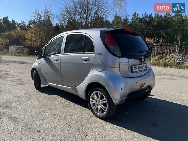 Серый Пежо иOн, объемом двигателя 0 л и пробегом 81 тыс. км за 3500 $, фото 6 на Automoto.ua