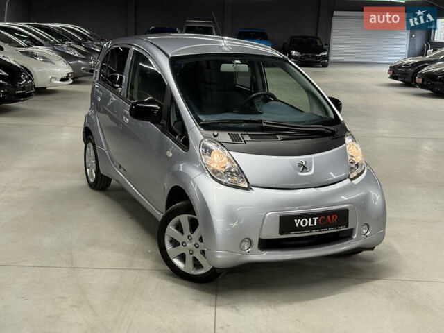 Серый Пежо иOн, объемом двигателя 0 л и пробегом 99 тыс. км за 4000 $, фото 2 на Automoto.ua