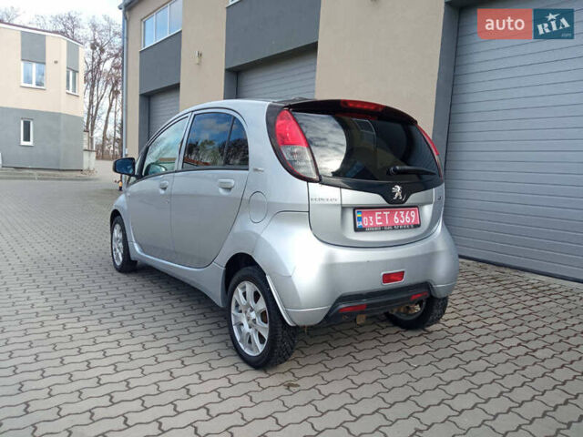 Серый Пежо иOн, объемом двигателя 0 л и пробегом 92 тыс. км за 3600 $, фото 4 на Automoto.ua