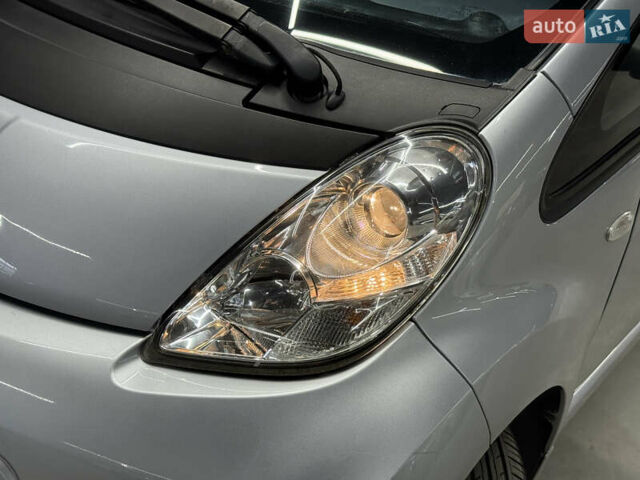 Серый Пежо иOн, объемом двигателя 0 л и пробегом 99 тыс. км за 4000 $, фото 6 на Automoto.ua