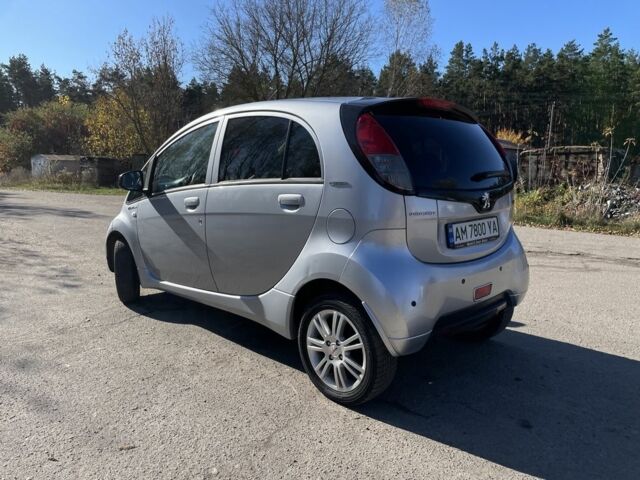 Серый Пежо иOн, объемом двигателя 0 л и пробегом 81 тыс. км за 3500 $, фото 7 на Automoto.ua