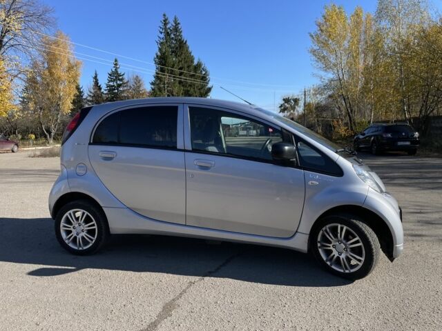 Серый Пежо иOн, объемом двигателя 0 л и пробегом 81 тыс. км за 3500 $, фото 4 на Automoto.ua
