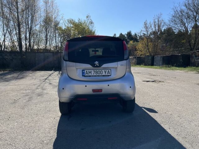 Серый Пежо иOн, объемом двигателя 0 л и пробегом 81 тыс. км за 3500 $, фото 6 на Automoto.ua