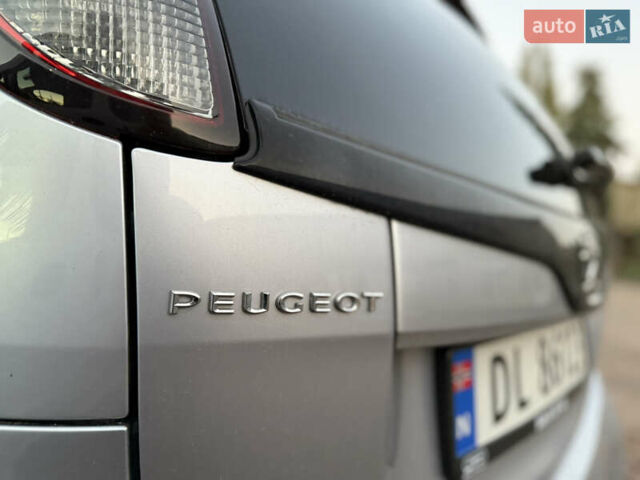 Серый Пежо иOн, объемом двигателя 0 л и пробегом 64 тыс. км за 4600 $, фото 24 на Automoto.ua
