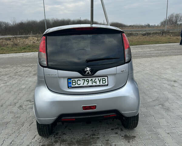 Серый Пежо иOн, объемом двигателя 0 л и пробегом 73 тыс. км за 5700 $, фото 4 на Automoto.ua