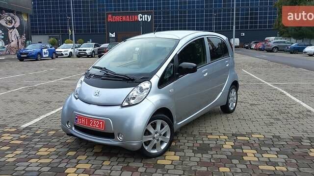 Сірий Пежо iOн, об'ємом двигуна 0 л та пробігом 55 тис. км за 5999 $, фото 10 на Automoto.ua